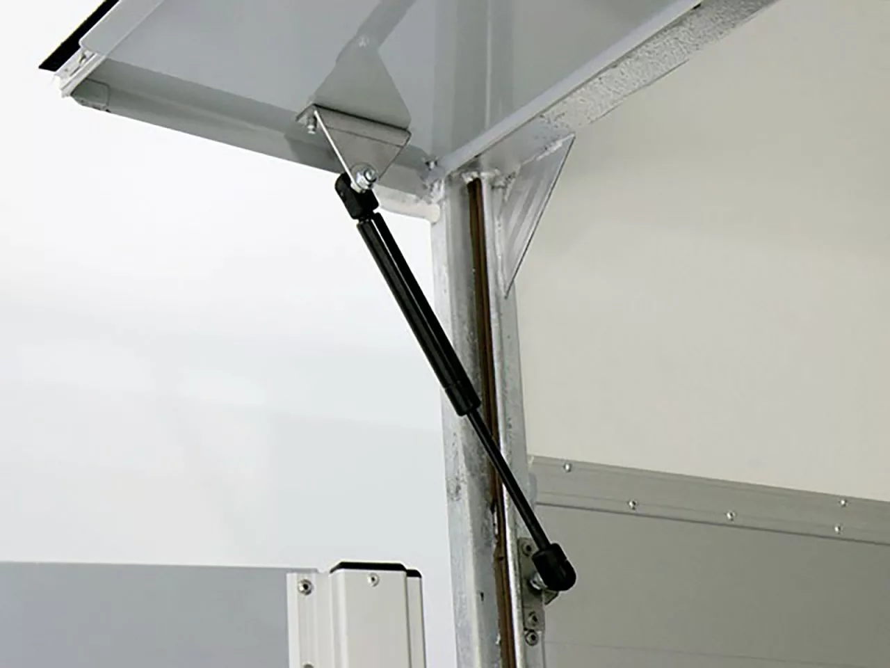 Debon Kofferanhänger C300 148x295cm H:190cm 1,3t|Alu|Polybug|Tür|schwarz - immagine 9