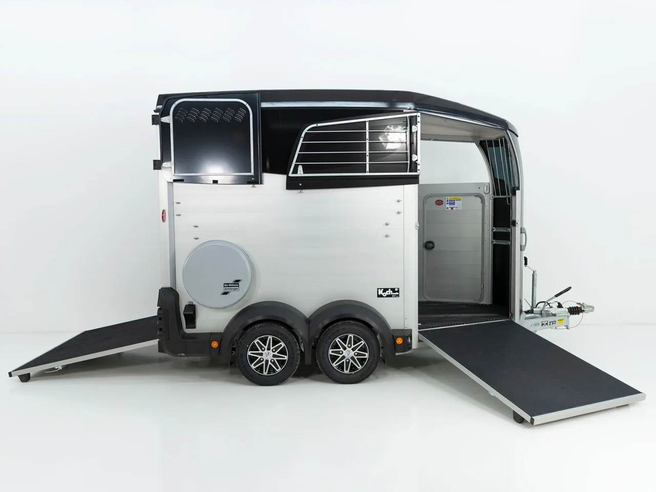 Humbaur Pferdeanhänger Equitos 2000|Alu|schwarz|Aluboden