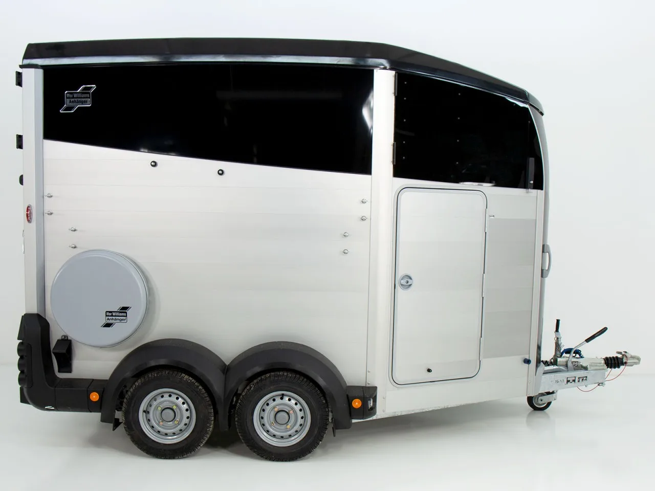 Ifor Williams Pferdeanhänger HBX 511 – Sattelkammer, neues Modell, schwarz - immagine 2