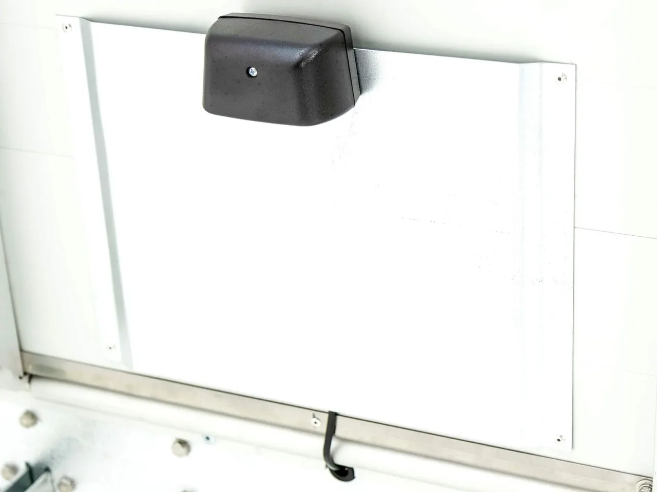 Blomert Pferdeanhänger Blomert ISI Blitz Alu - immagine 4