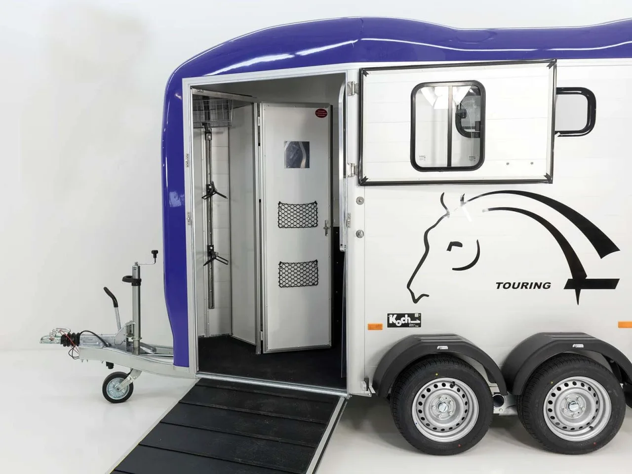 Cheval Liberte Pferdeanhänger Touring Country| Sattelkammer| Frontausstieg| blau
