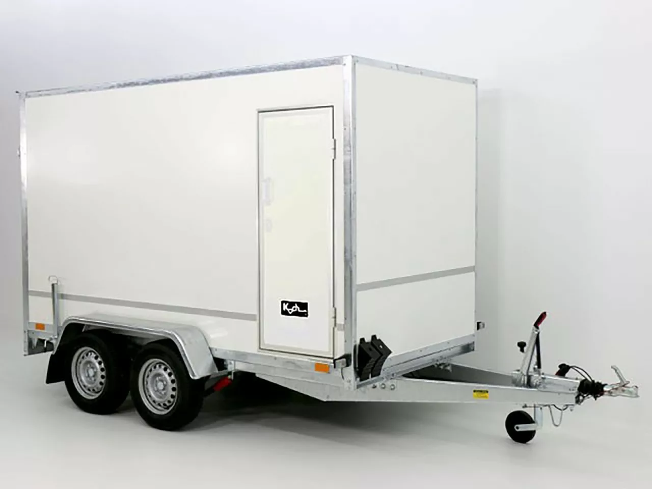 Blyss Kofferanhänger 146x357cm Höhe:180cm 2,7t|Rampe| 1 Tür