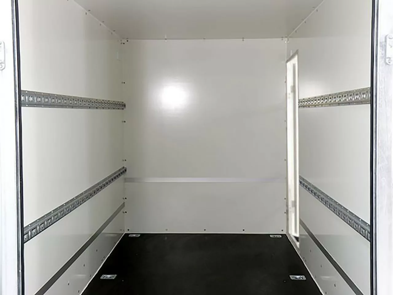 Blyss Kofferanhänger 146x357cm Höhe:180cm 2,7t|Rampe| 1 Tür - immagine 11