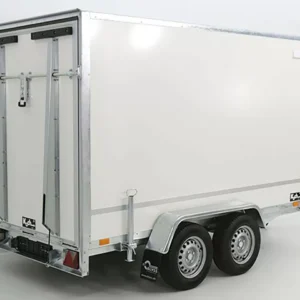 Blyss Kofferanhänger – 2,7 t, 146 × 357 cm, Höhe 180 cm, Rampe
